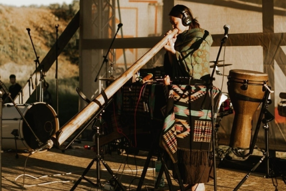 &Mcy;&Acy;&Gcy;&Icy;&YAcy; &Zcy;&Vcy;&Ucy;&Kcy;&Acy;&colon; &kcy;&ocy;&ncy;&tscy;&iecy;&rcy;&tcy;-&mcy;&iecy;&dcy;&icy;&tcy;&acy;&tscy;&icy;&yacy; &ncy;&acy; &ecy;&tcy;&ncy;&icy;&chcy;&iecy;&scy;&kcy;&icy;&khcy; &icy;&ncy;&scy;&tcy;&rcy;&ucy;&mcy;&iecy;&ncy;&tcy;&acy;&khcy;