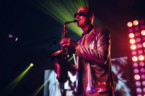 &Scy;&acy;&kcy;&scy;&ocy;&fcy;&ocy;&ncy;&icy;&scy;&tcy; SyntheticSax&period; &Mcy;&icy;&rcy;&ocy;&vcy;&ycy;&iecy; &khcy;&icy;&tcy;&ycy; &ocy;&tcy; Ameno &dcy;&ocy; Lambada&period;