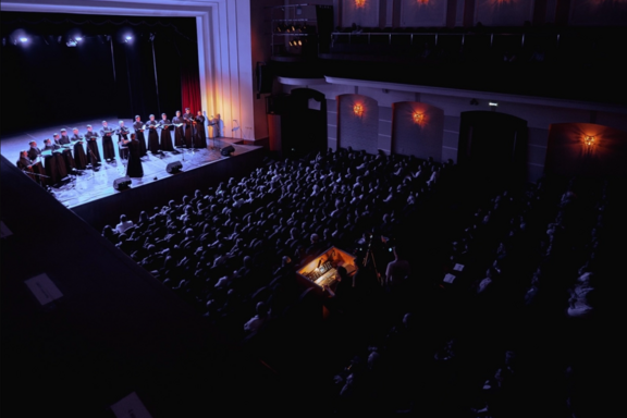 &Acy;&rcy;&khcy;&icy;&iecy;&rcy;&iecy;&jcy;&scy;&kcy;&icy;&jcy; &mcy;&ucy;&zhcy;&scy;&kcy;&ocy;&jcy; &khcy;&ocy;&rcy; "&Acy;&kcy;&scy;&icy;&ocy;&scy;"