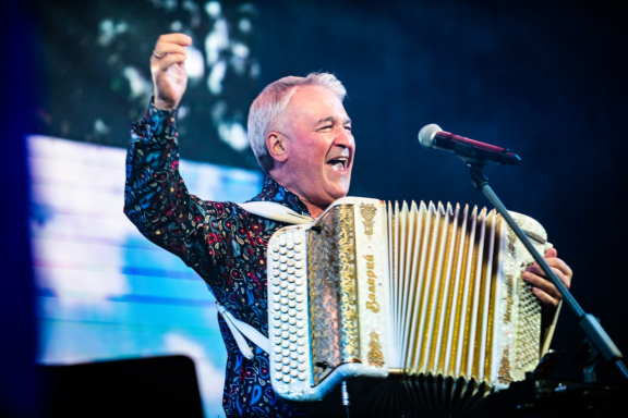 &Vcy;&acy;&lcy;&iecy;&rcy;&icy;&jcy; &Scy;&iocy;&mcy;&icy;&ncy;