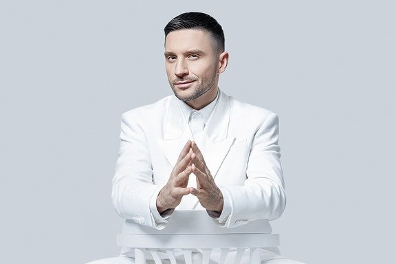 &Scy;&iecy;&rcy;&gcy;&iecy;&jcy; &Lcy;&acy;&zcy;&acy;&rcy;&iecy;&vcy; &scy; &pcy;&rcy;&ocy;&gcy;&rcy;&acy;&mcy;&mcy;&ocy;&jcy; &SHcy;&ocy;&ucy;&mcy;&iecy;&ncy;