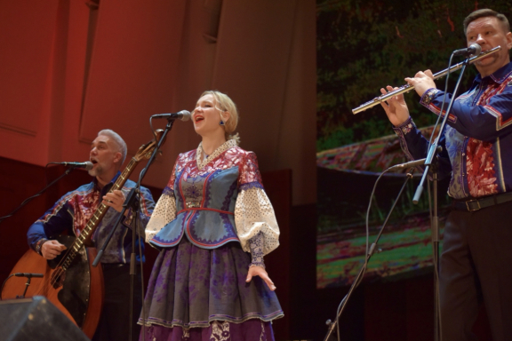 &Kcy;&ocy;&ncy;&tscy;&iecy;&rcy;&tcy;-&Pcy;&rcy;&acy;&zcy;&dcy;&ncy;&icy;&kcy;&excl; &Acy;&ncy;&scy;&acy;&mcy;&bcy;&lcy;&softcy; &Acy;&period;&Zcy;&acy;&vcy;&ocy;&lcy;&ocy;&kcy;&icy;&ncy;&acy; "&Vcy;&iecy;&chcy;&iocy;&rcy;&kcy;&acy;"