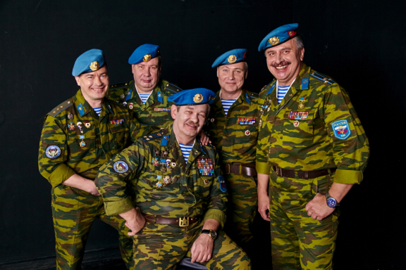 &Acy;&ncy;&scy;&acy;&mcy;&bcy;&lcy;&softcy; &laquo;"&Gcy;&ocy;&lcy;&ucy;&bcy;&ycy;&iecy; &bcy;&iecy;&rcy;&iecy;&tcy;&ycy;"&period; &YUcy;&bcy;&icy;&lcy;&iecy;&jcy;&ncy;&ycy;&jcy; &tcy;&ucy;&rcy;&comma; 40 &lcy;&iecy;&tcy;