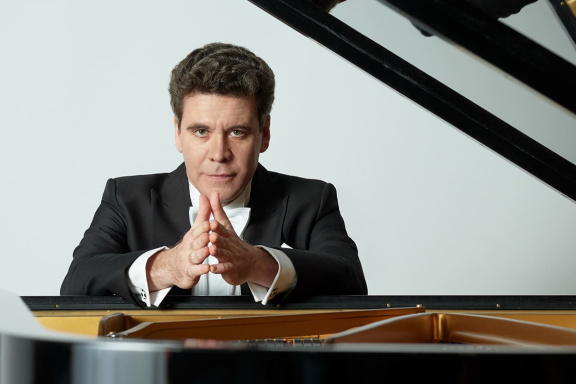 &Scy;&icy;&mcy;&fcy;&ocy;&dcy;&zhcy;&acy;&zcy;&period; &Dcy;&iecy;&ncy;&icy;&scy; &Mcy;&acy;&tscy;&ucy;&iecy;&vcy;&period;