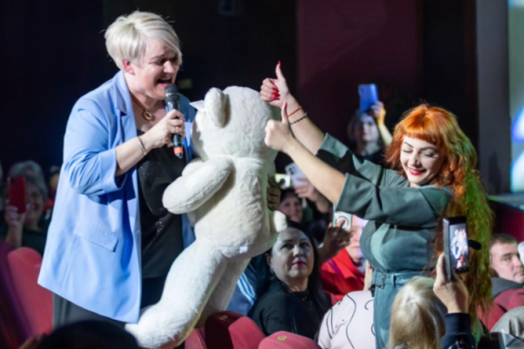 &Acy;&lcy;&iecy;&ncy;&acy; &Rcy;&ocy;&scy;&scy;&period; &CHcy;&iecy;&rcy;&ncy;&acy;&yacy; &scy;&mcy;&ocy;&rcy;&ocy;&dcy;&icy;&ncy;&acy;