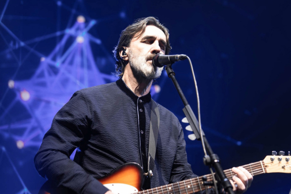 Вячеслав Бутусов