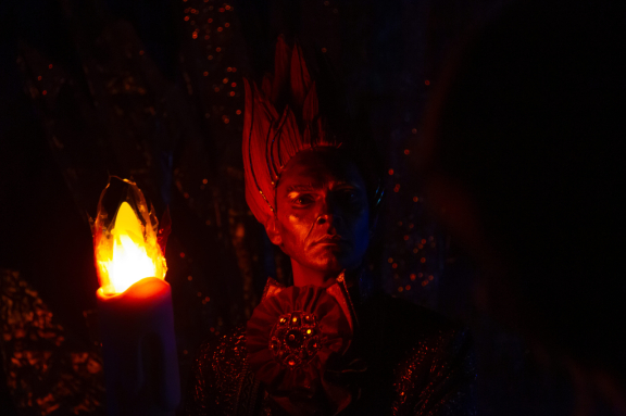 Московская премьера Новогодней сказки"СНЕЖНАЯ КОРОЛЕВА"от режиссёра Московского театра Н.Сац В.Меркулова.