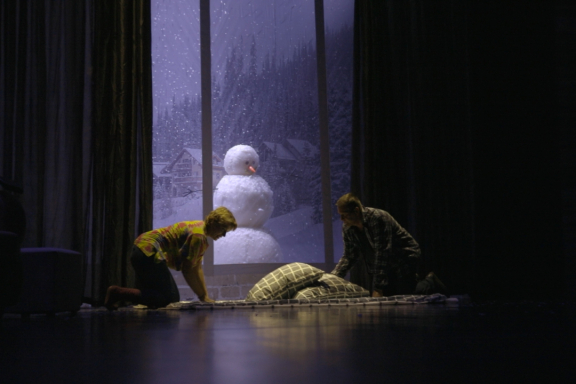 Спектакль "СНЕЖНЫЙ ВАЛЬС"