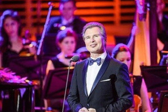 Александр Малинин