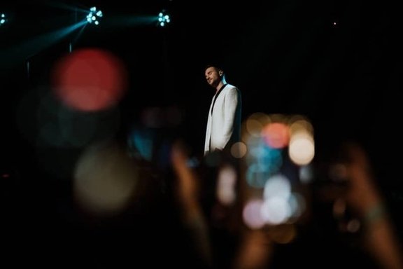 &Scy;&iecy;&rcy;&gcy;&iecy;&jcy; &Lcy;&acy;&zcy;&acy;&rcy;&iecy;&vcy; &scy; &pcy;&rcy;&ocy;&gcy;&rcy;&acy;&mcy;&mcy;&ocy;&jcy; &SHcy;&ocy;&ucy;&mcy;&iecy;&ncy;