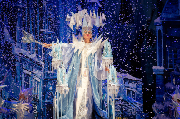 Московская премьера Новогодней сказки"СНЕЖНАЯ КОРОЛЕВА"от режиссёра Московского театра Н.Сац В.Меркулова.